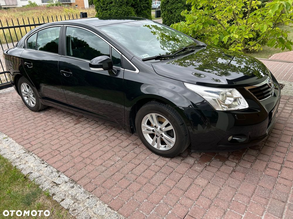 Toyota Avensis 1.8 Luna MS - 6