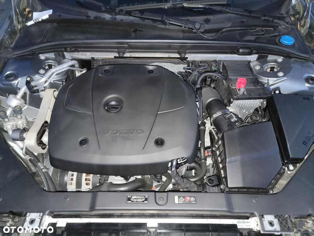 Volvo S60 T5 AWD Momentum Pro - 15