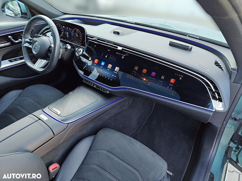 Mercedes-Benz E 300e 4Matic 9G-TRONIC Edition AMG Line - 9