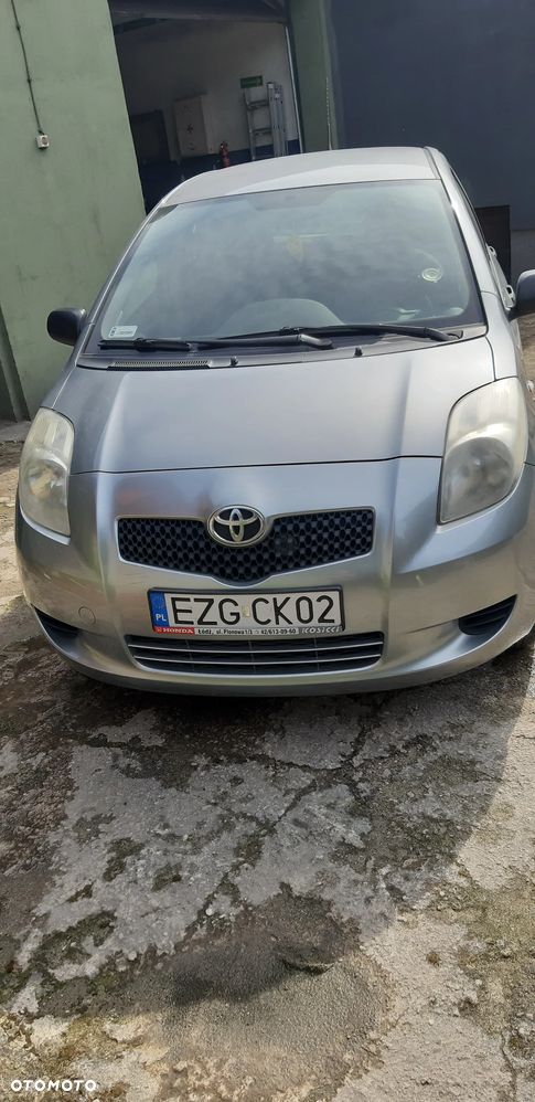 Toyota Yaris 1.0 VVT-i Style - 1