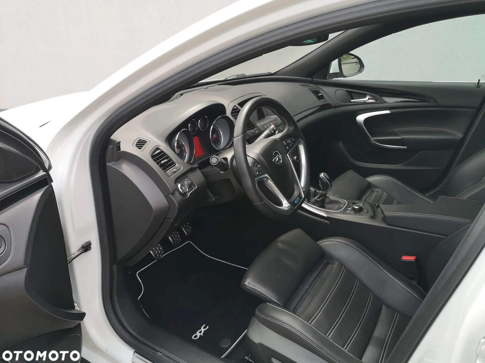 Opel Insignia 2.8 T V6 OPC - 6
