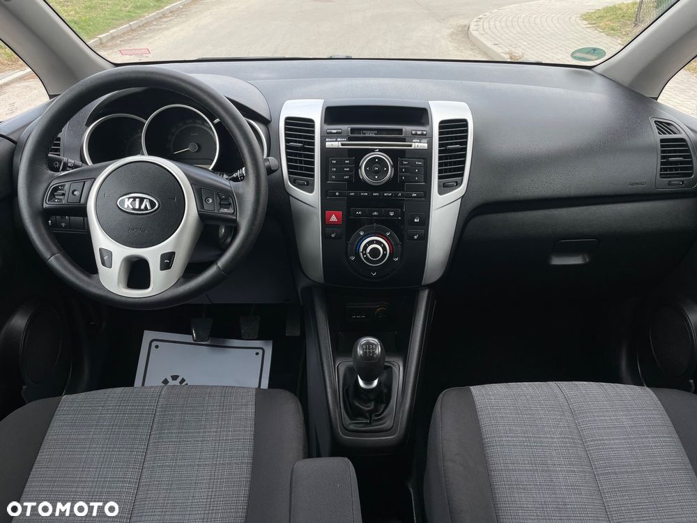 Kia Venga 1.4 CVVT Spirit - 11