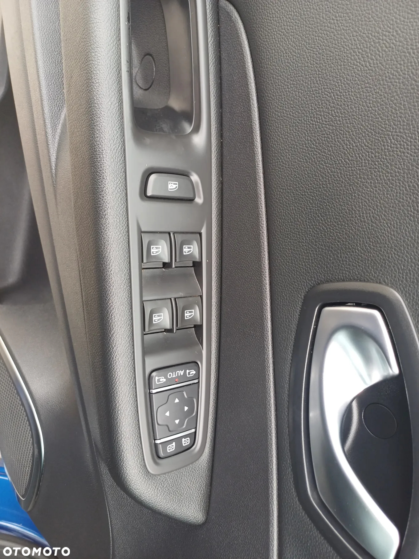 Renault Captur - 11