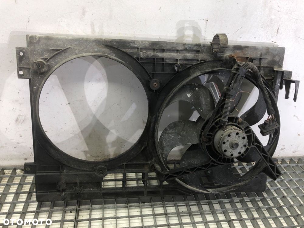 WENTYLATOR CHŁODNICY  AUDI A3 (8L1) 1996 - 2006 1.9 TDI 96 kW [130 KM] olej napędowy 2000 - 2003 - 2