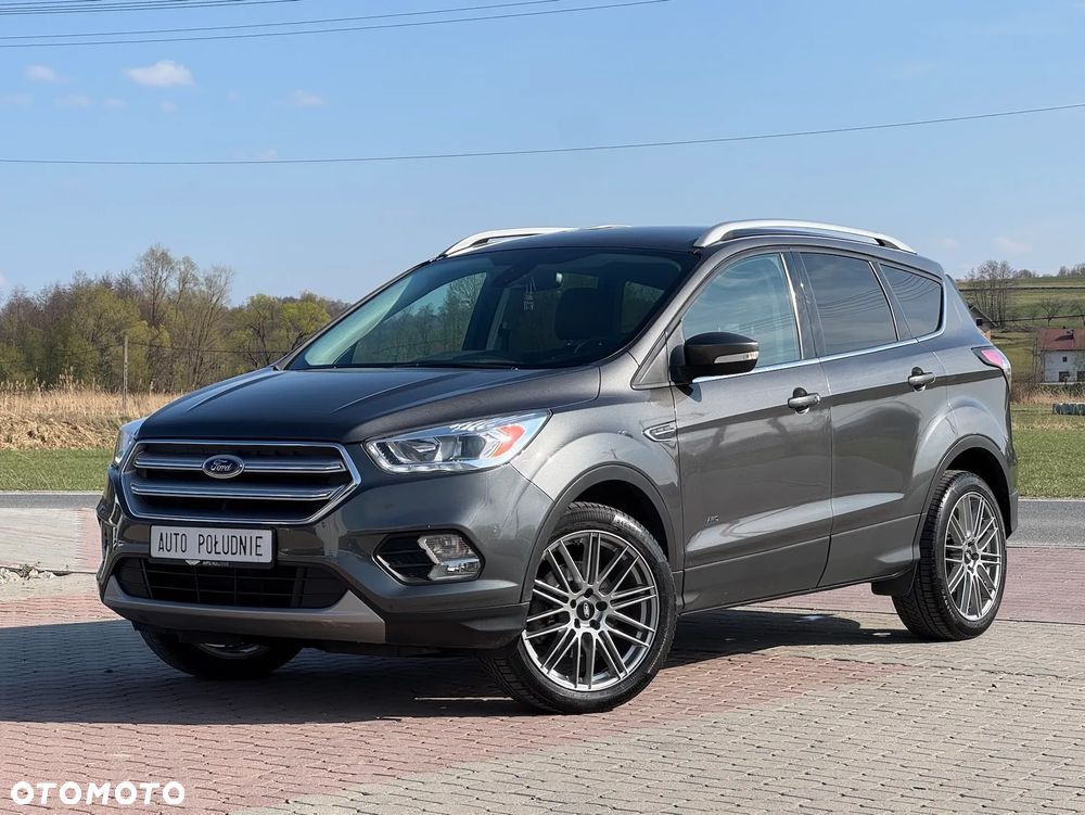 Ford Kuga 2.0 TDCi 4x4 Titanium - 2