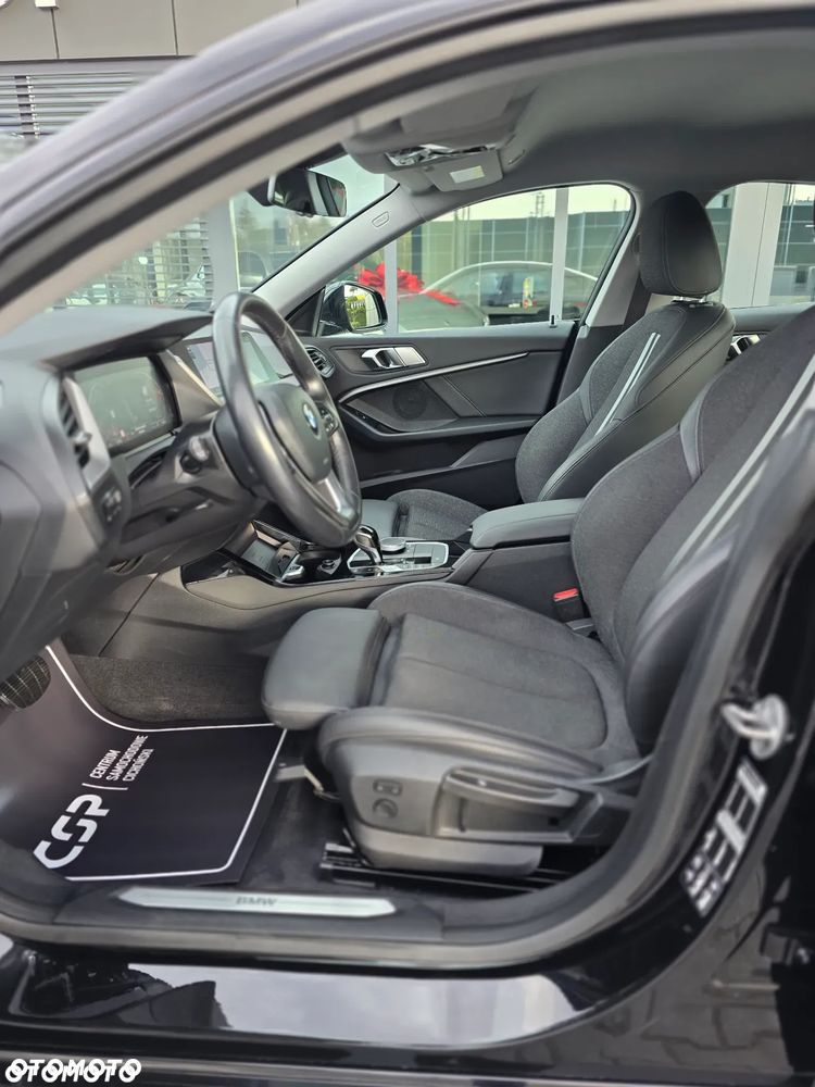 BMW Seria 2 220d xDrive Sport Line sport - 23