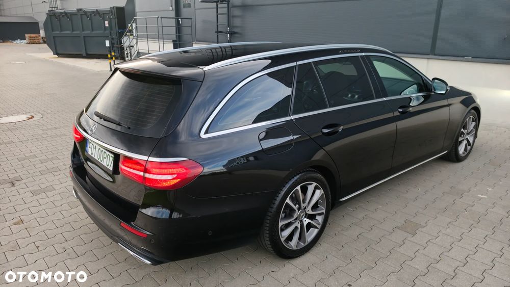 Mercedes-Benz Klasa E 300 d 9G-TRONIC Avantgarde - 6