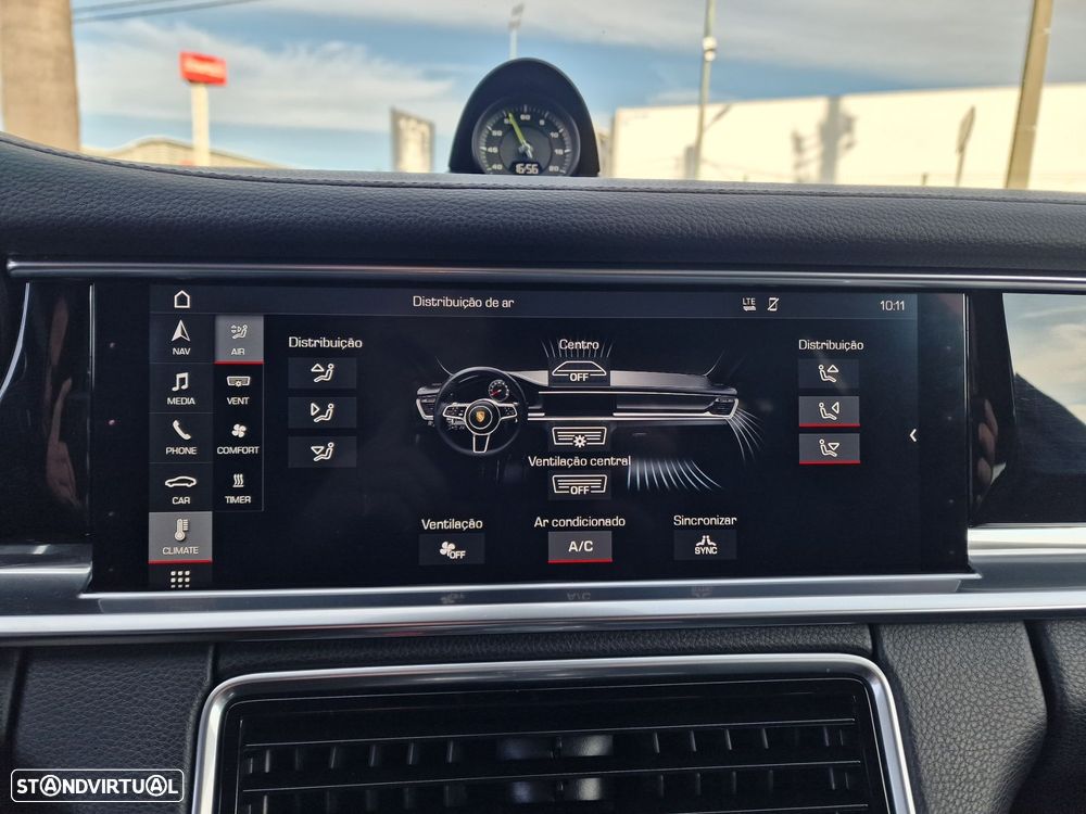 Porsche Panamera 4 E-Hybrid - 39