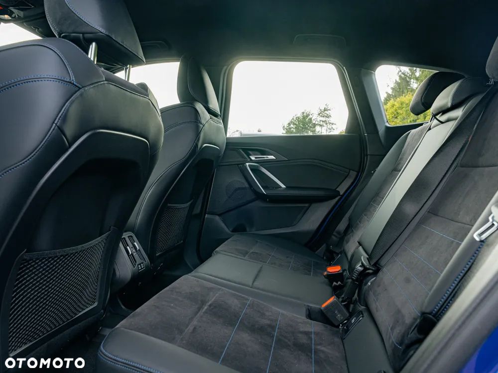 BMW X1 sDrive20i - 16