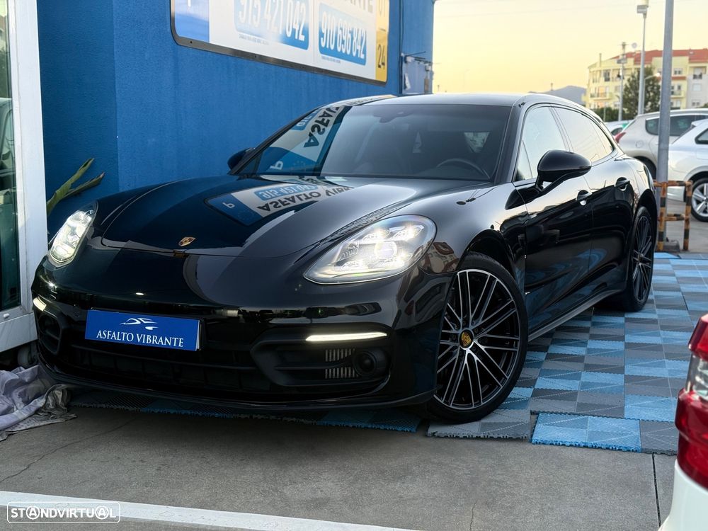 Porsche Panamera 4 E-Hybrid Edition 10 Anos - 18