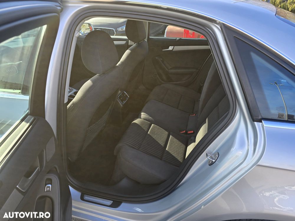 Audi A4 2.0 TDI Multitronic - 13