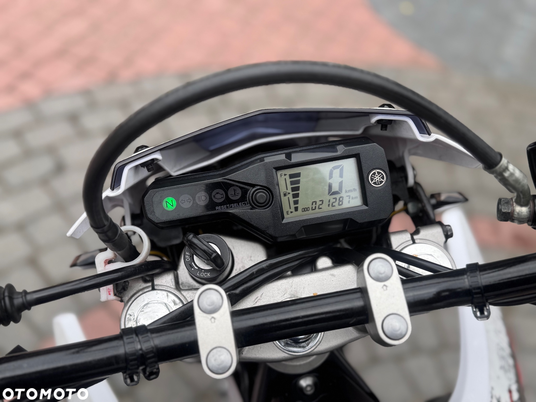 Yamaha WR - 25