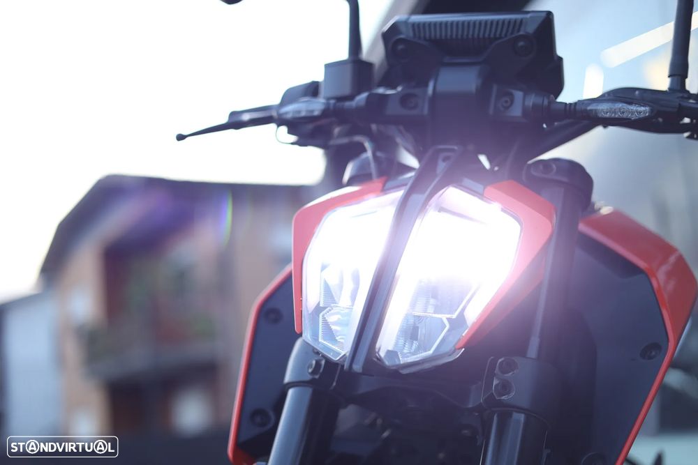 KTM Duke - 4