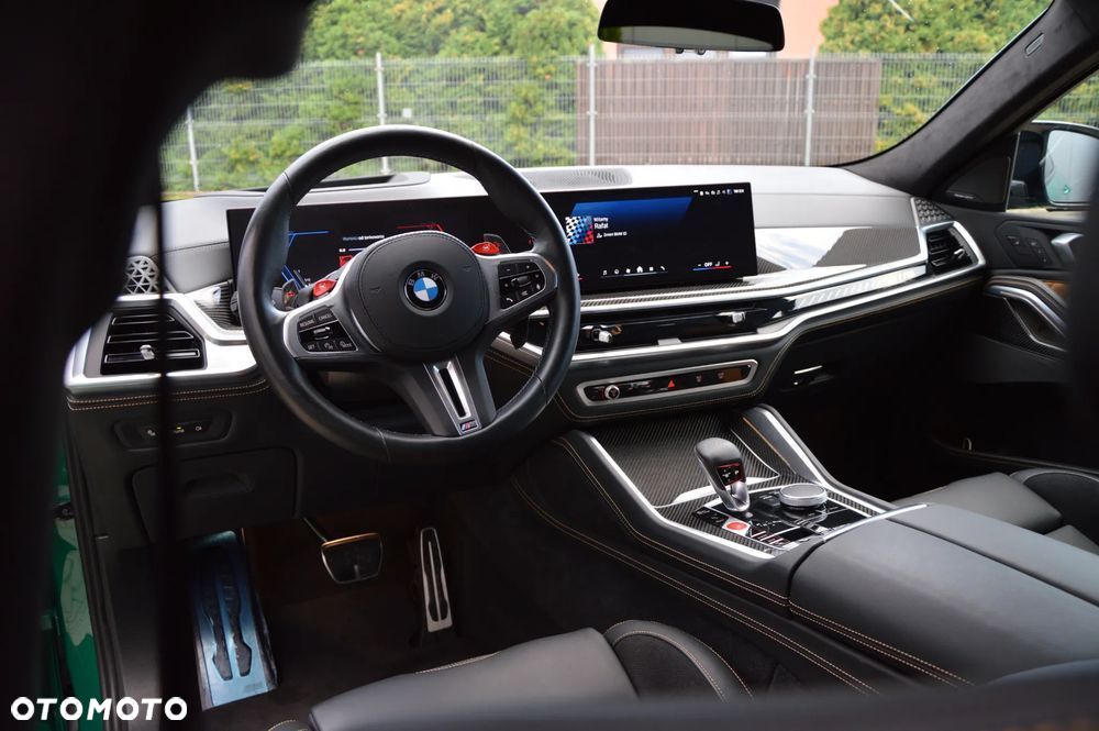 BMW X6M - 24