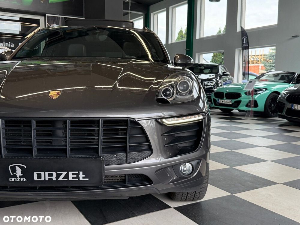Porsche Macan - 35