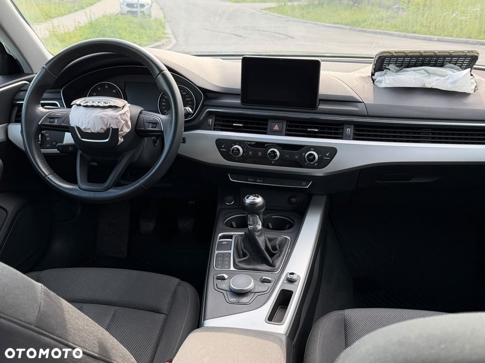 Audi A4 Avant 1.4 TFSI design - 9