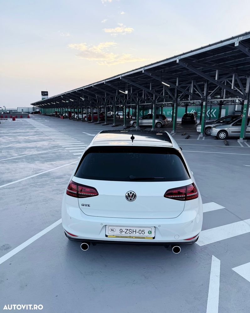 Volkswagen Golf 1.4 TSI BlueMotion Technology DSG Highline - 3