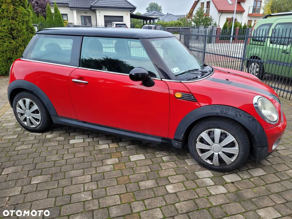 MINI Cooper Standard - 4
