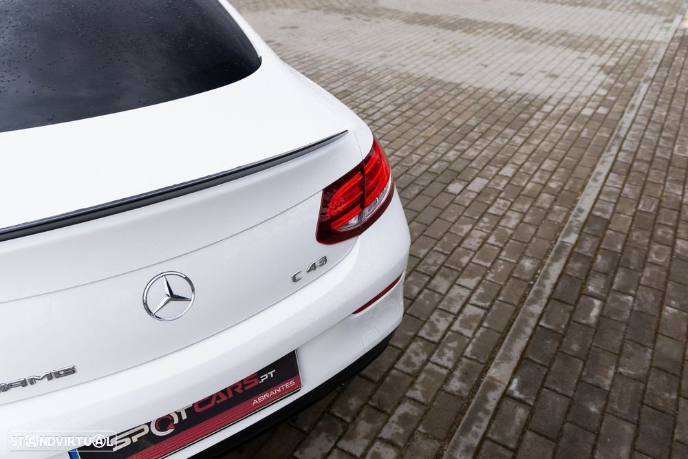 Mercedes-Benz C 43 AMG 4-Matic - 8