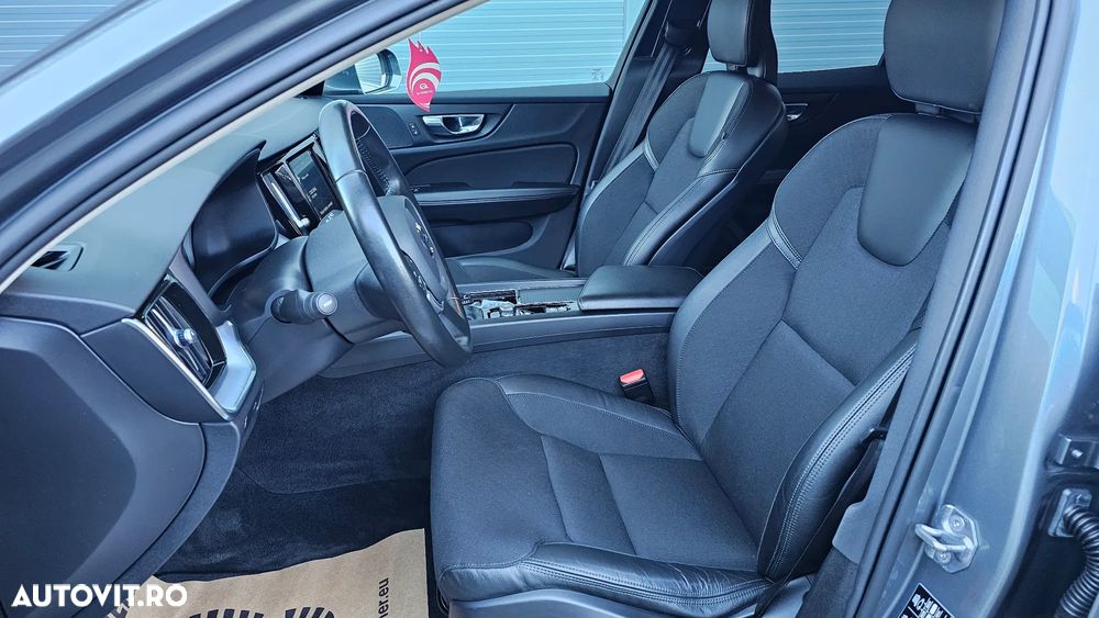 Volvo V60 D4 DRIVe Momentum - 23