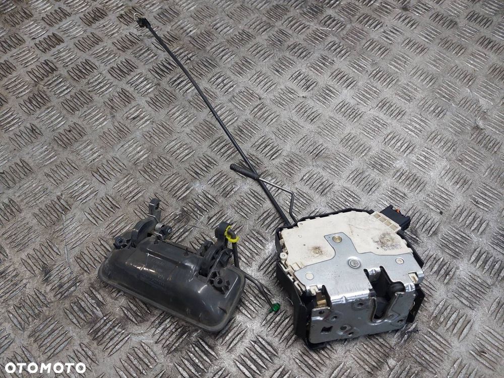 ZAMEK DRZWI LEWY TYŁ LAND ROVER FREELANDER I - 2