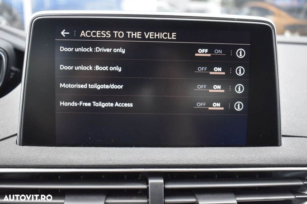 Peugeot 3008 2.0 BlueHDI S&S EAT6 GT - 23