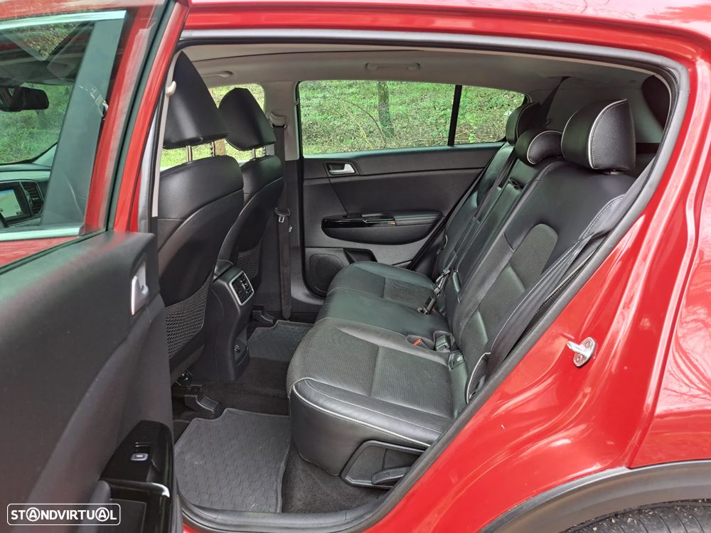 Kia Sportage 1.7 CRDI ISG Xtra Edition - 36