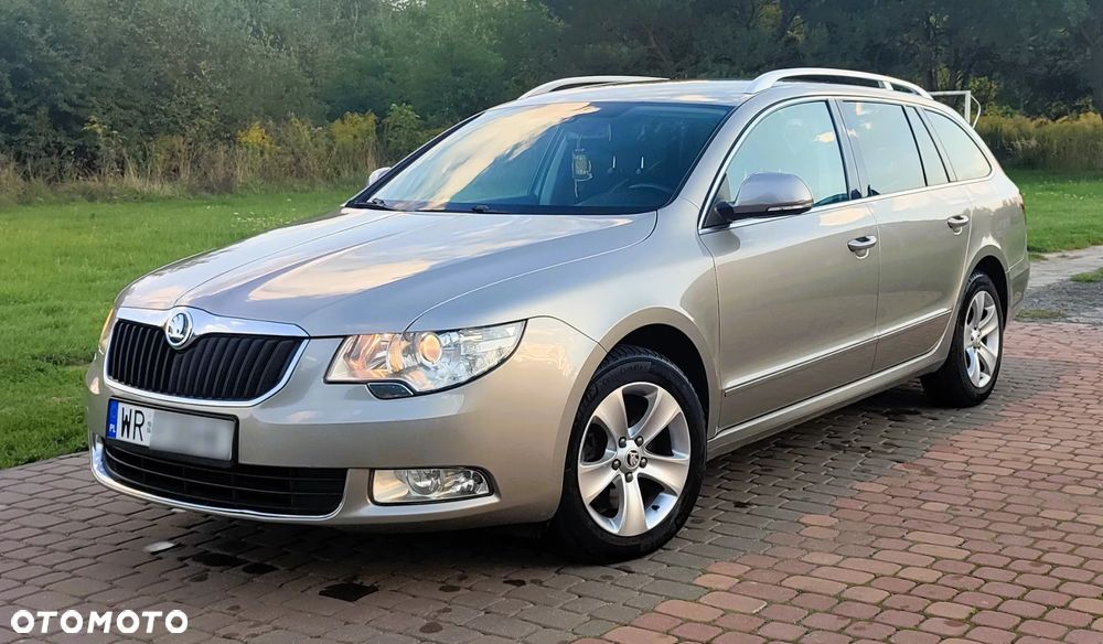 Skoda Superb 2.0 TDI Elegance - 3