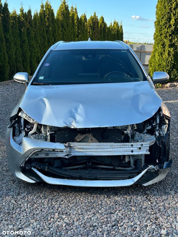 Toyota Corolla 1.8 Comfort - 25