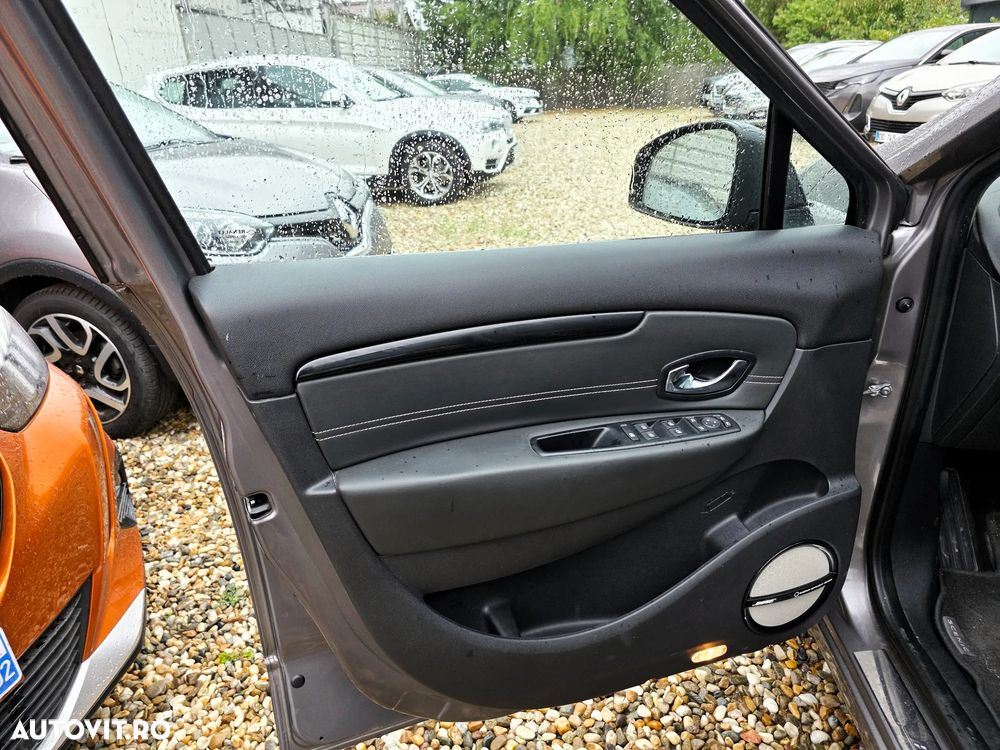 Renault Grand Scenic ENERGY dCi 130 BOSE EDITION - 27
