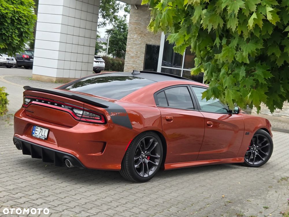 Dodge Charger 5.7 R/T Daytona - 4