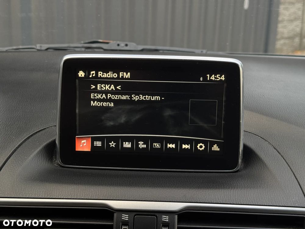 Mazda 3 1.6 CD Exclusive + - 16
