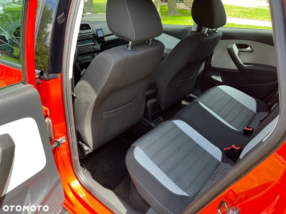 Volkswagen Polo 1.6 TDI Cross - 14