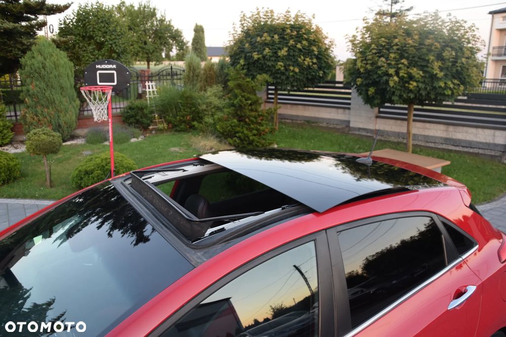 Hyundai i30 1.6 T GDI Turbo - 8