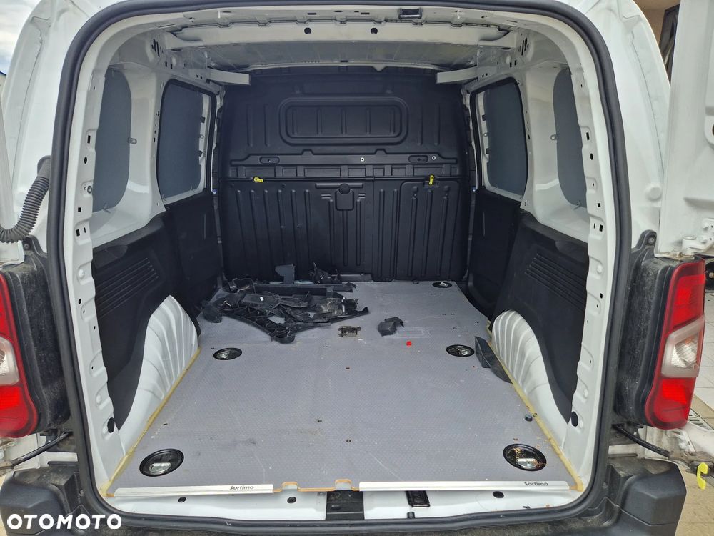 Toyota PROACE CITY - 14