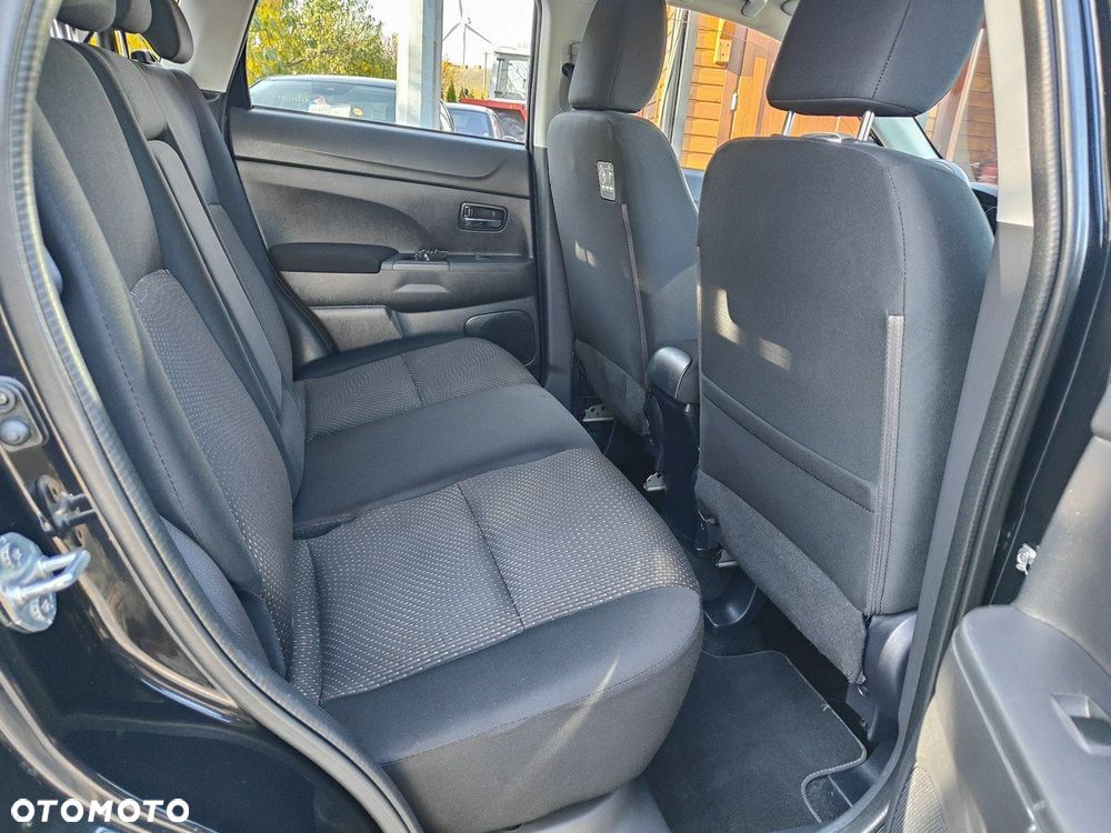 Mitsubishi ASX 1.8 DID Invite 4WD AS&G - 24