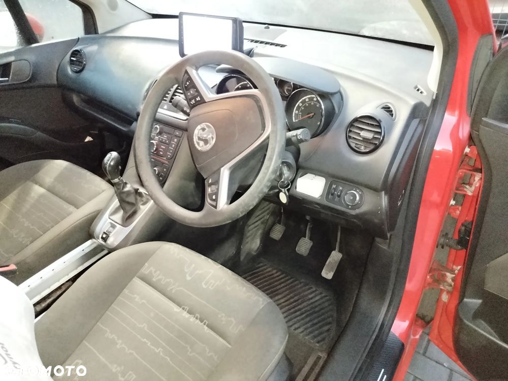 Vauxhall Inny - 6