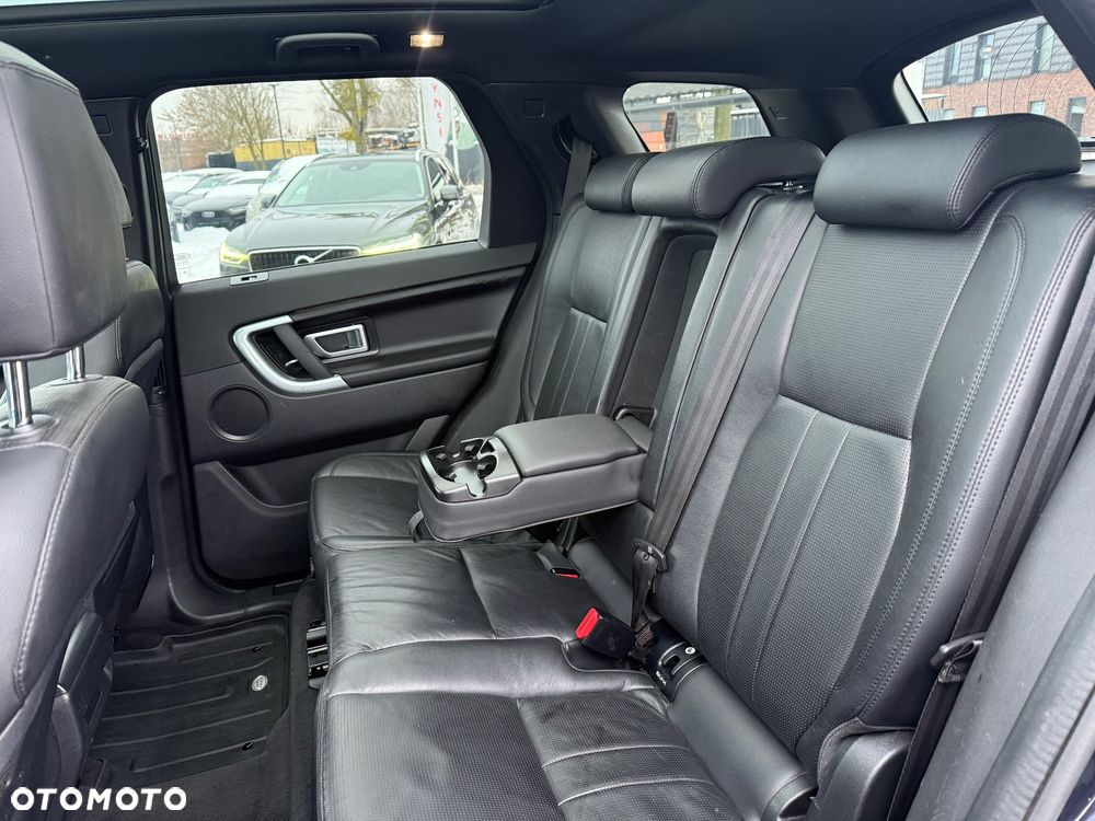 Land Rover Discovery Sport D150 FWD - 23