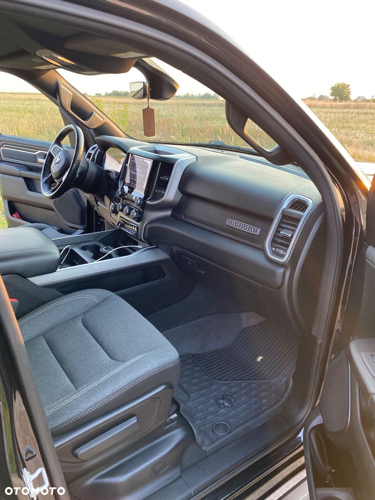 RAM 1500 5.7 Crew Cab Bighorn - 10