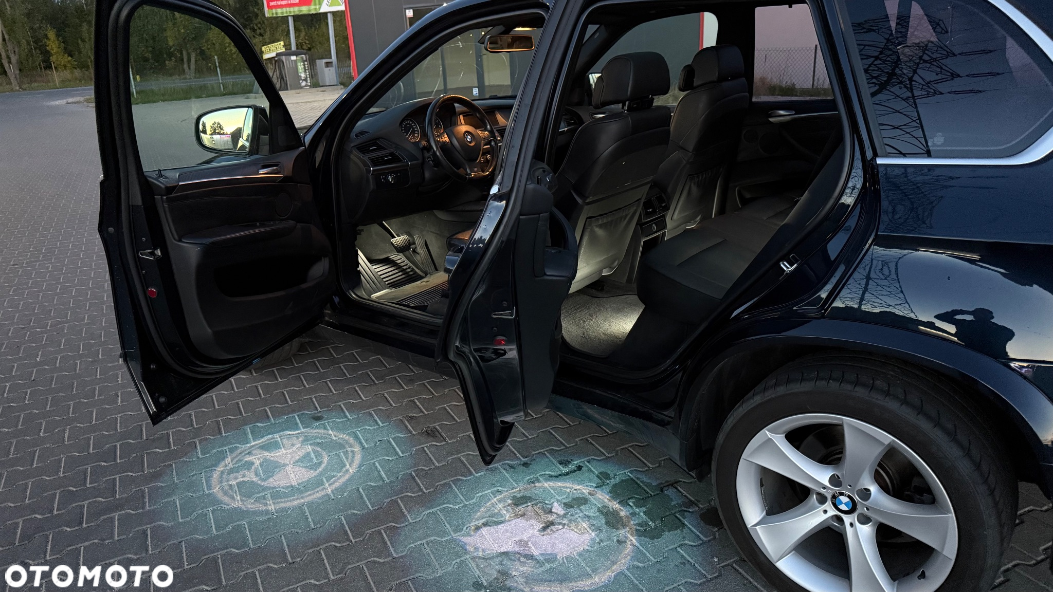 BMW X5 4.8is - 15