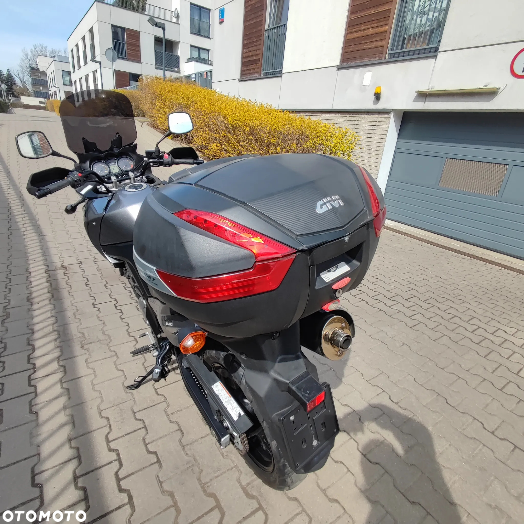 Suzuki DL - 14