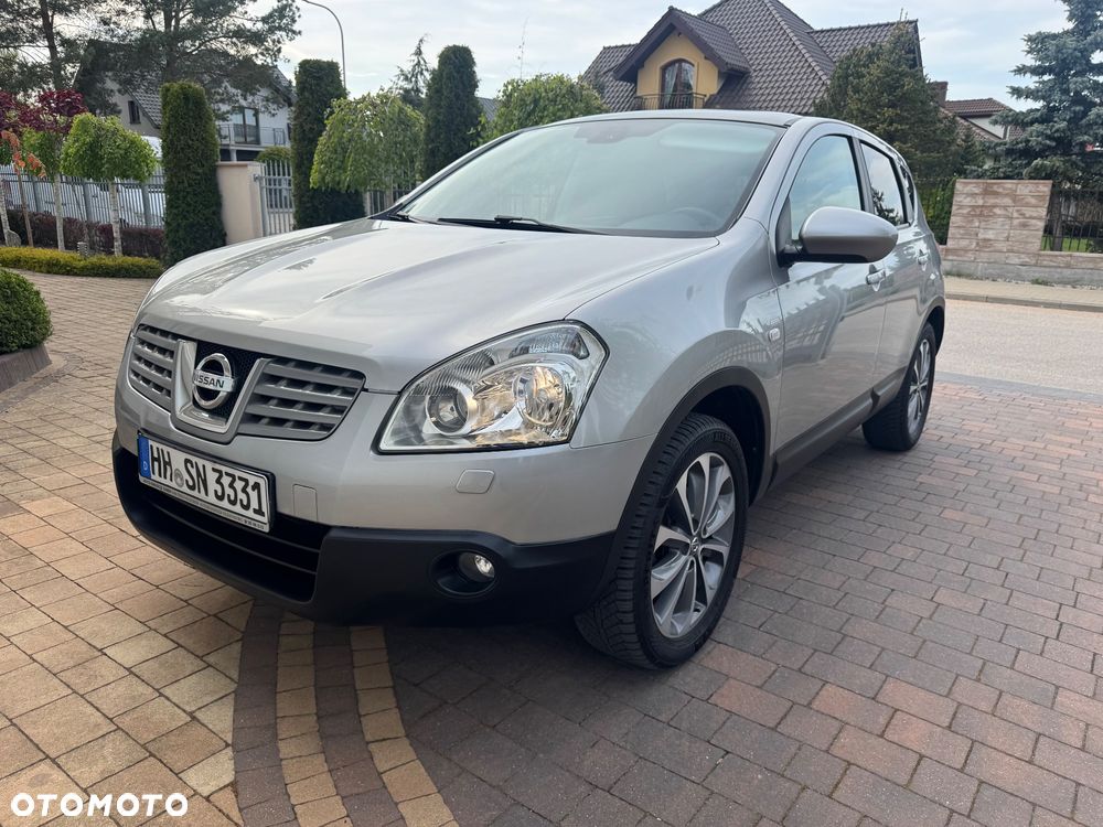 Nissan Qashqai - 2