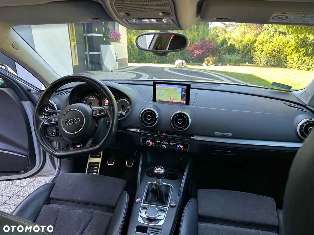 Audi S3 2.0 TFSI Quattro - 27
