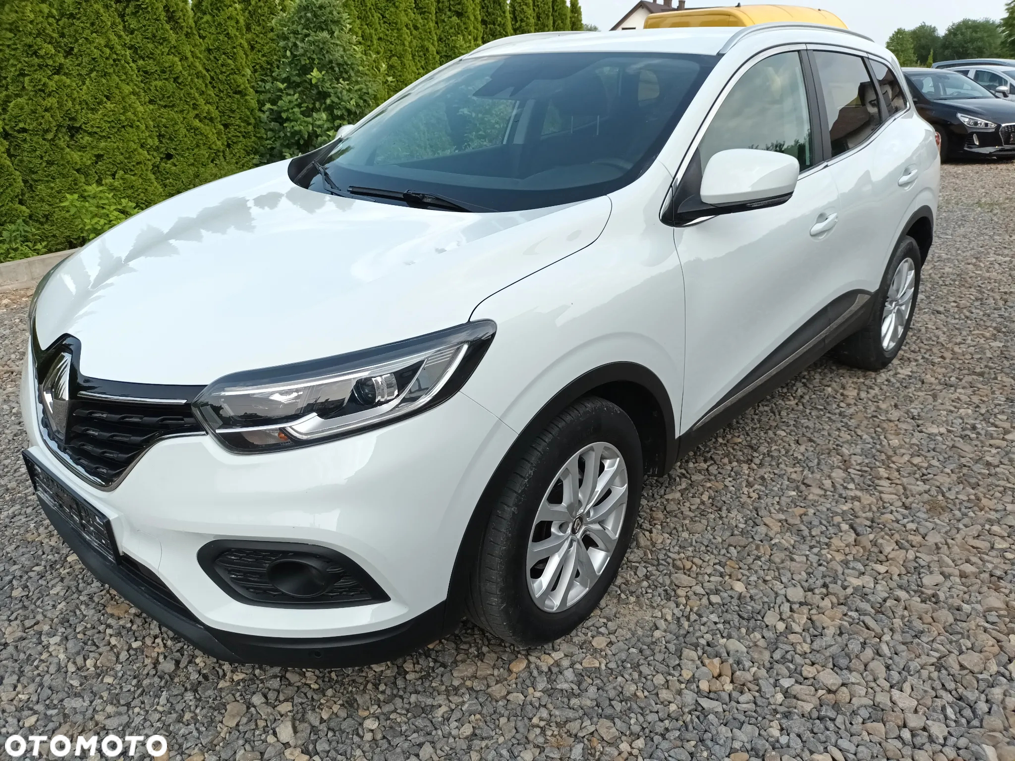 Renault Kadjar TCe 140 EDC GPF BUSINESS EDITION - 4