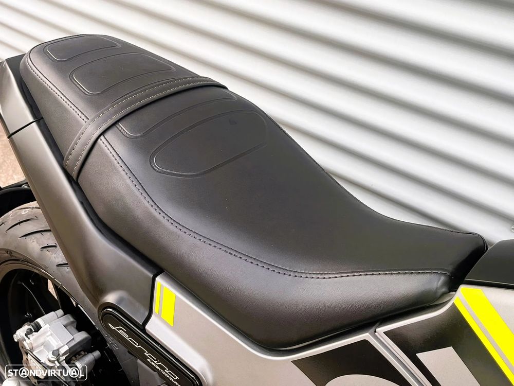 Benelli Leoncino 250 ABS - 13