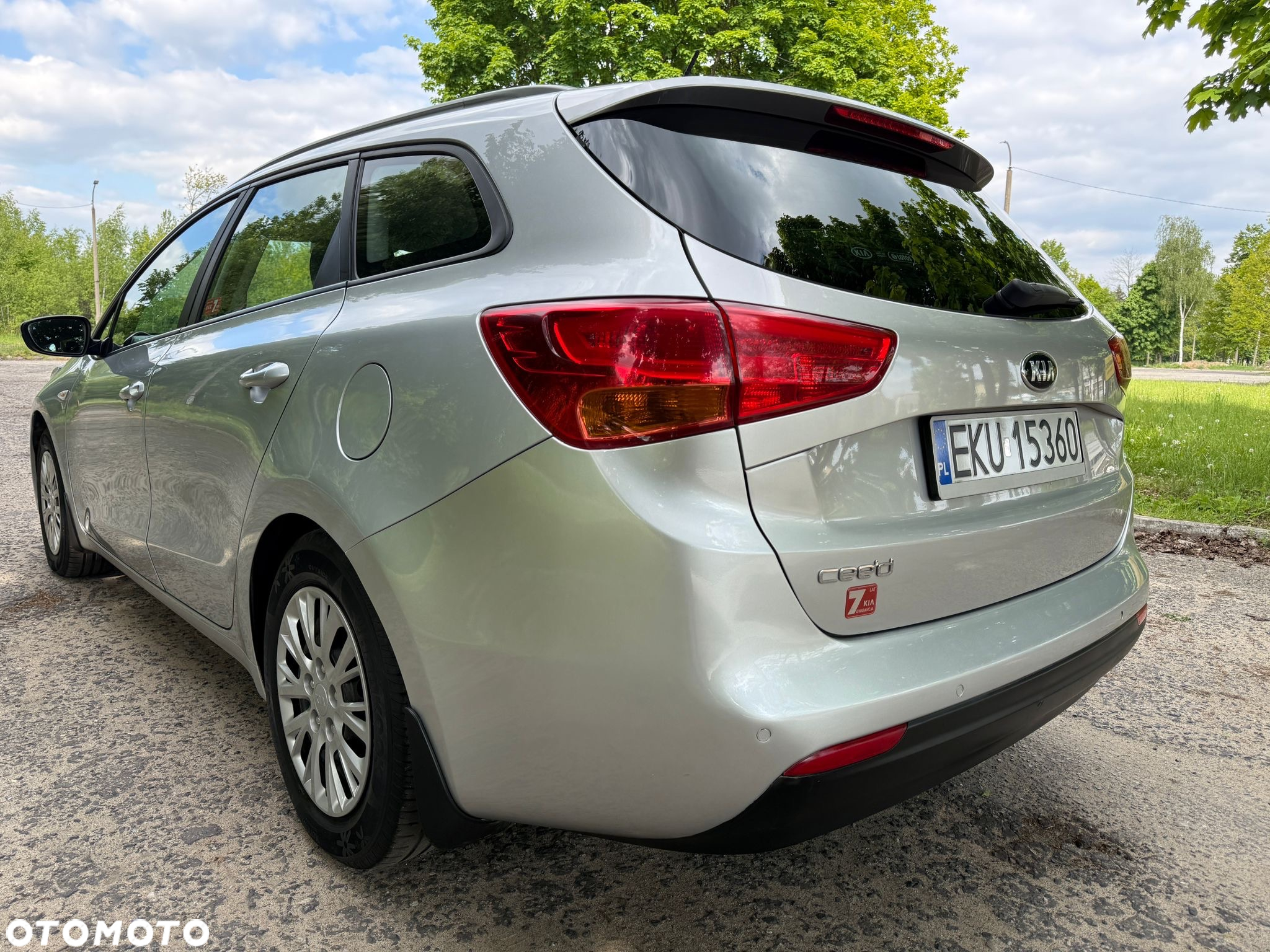 Kia Ceed Cee'd 1.4 CRDi S - 9