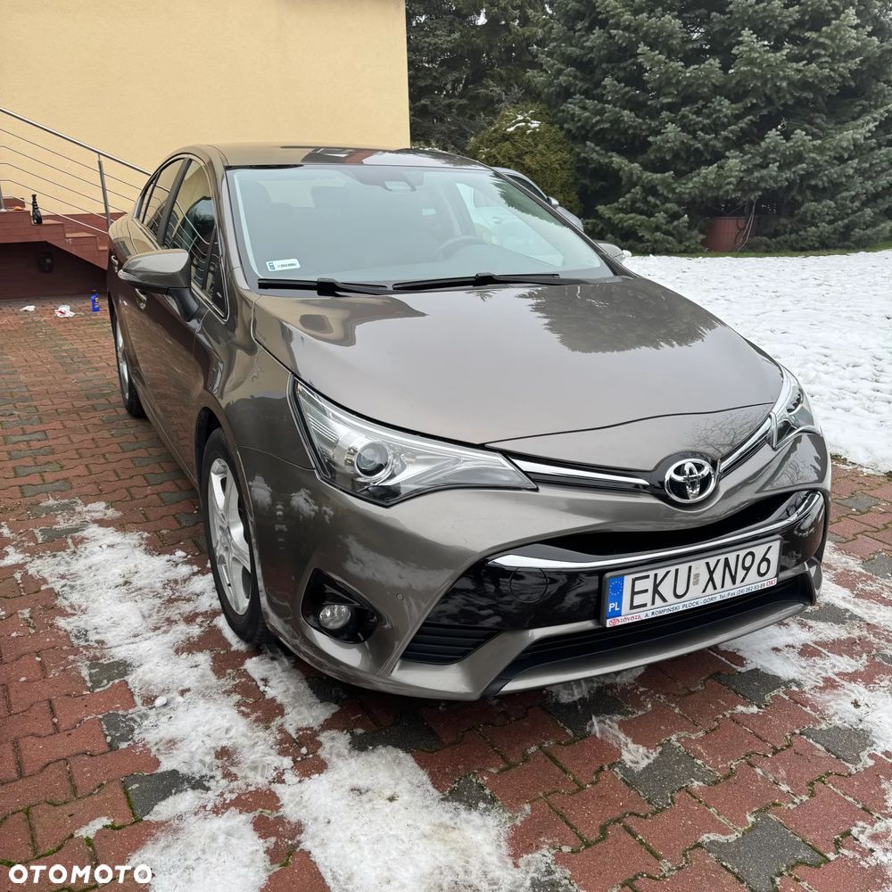 Toyota Avensis 2.0 Premium MS - 1