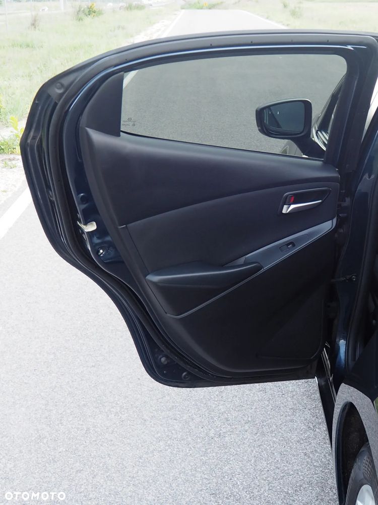 Mazda 2 SKYACTIV-G 90 Exclusive-Line - 10