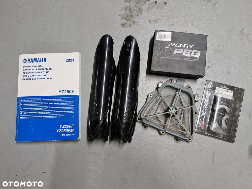 Yamaha YZ - 19