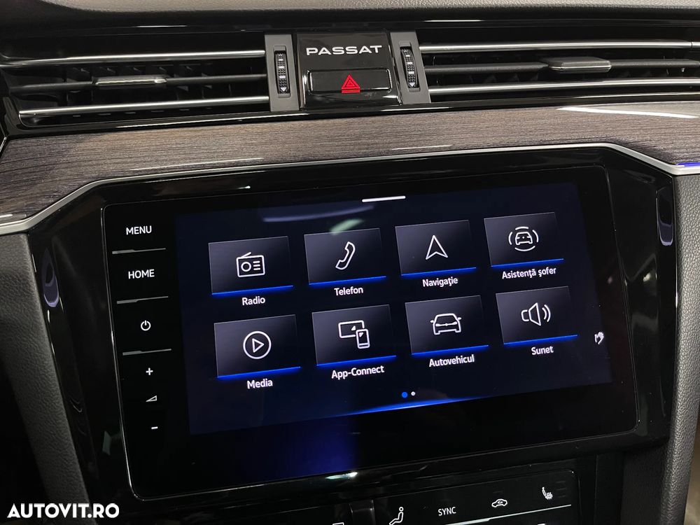 Volkswagen Passat 1.5 TSI ACT DSG Highline - 20